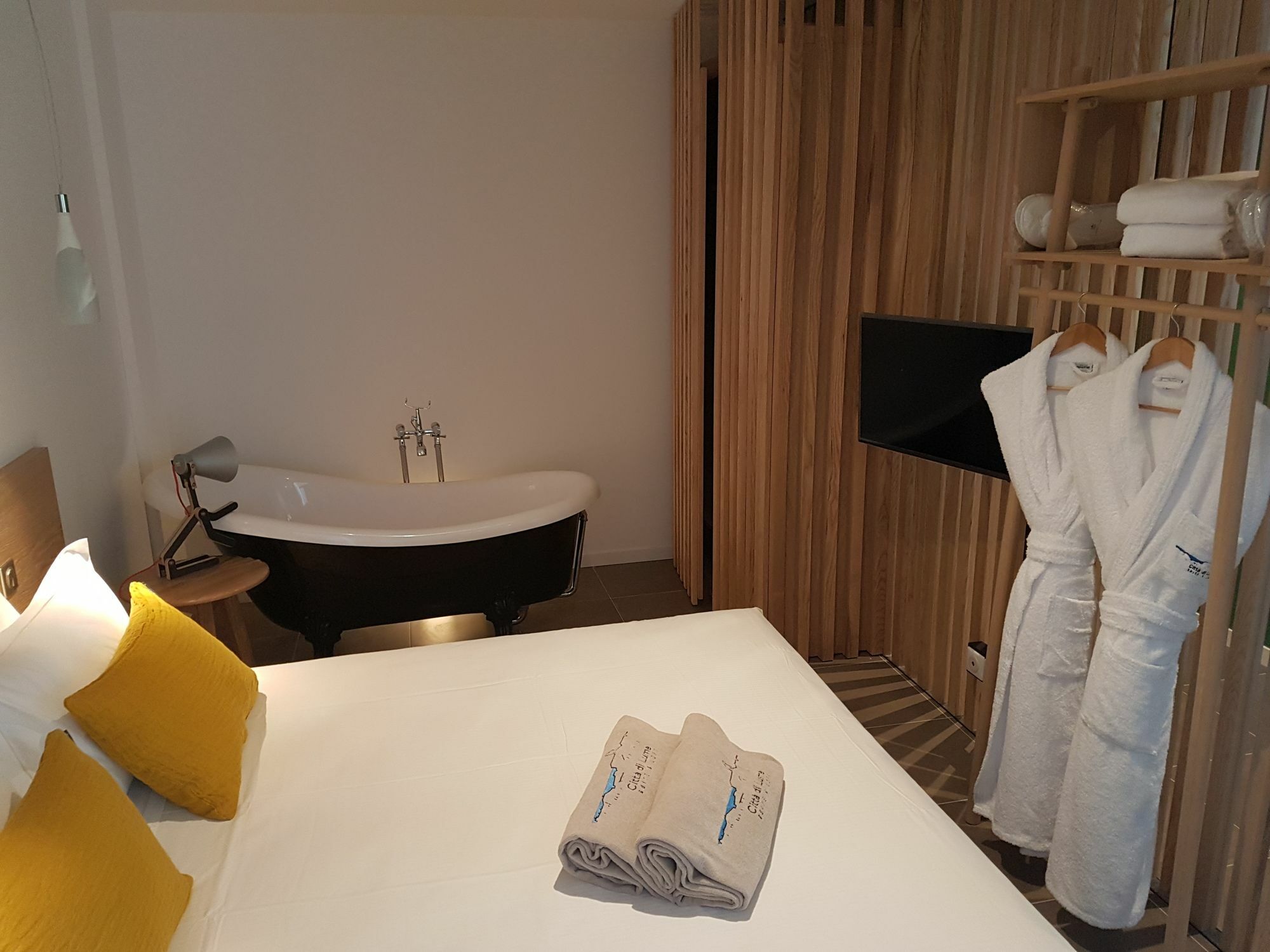 Citta Di Lume & Lofts * Porto Vecchio